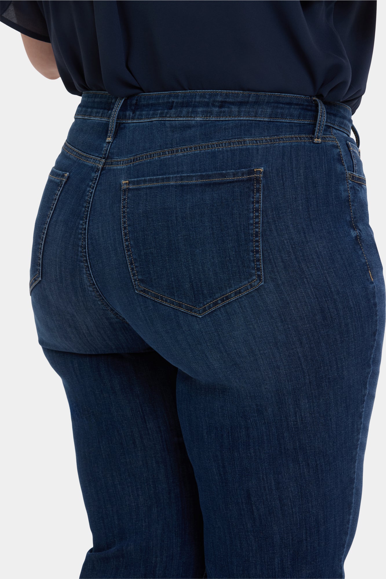 NYDJ Relaxed Piper Crop Jeans In Plus Size - Rio Rapids
