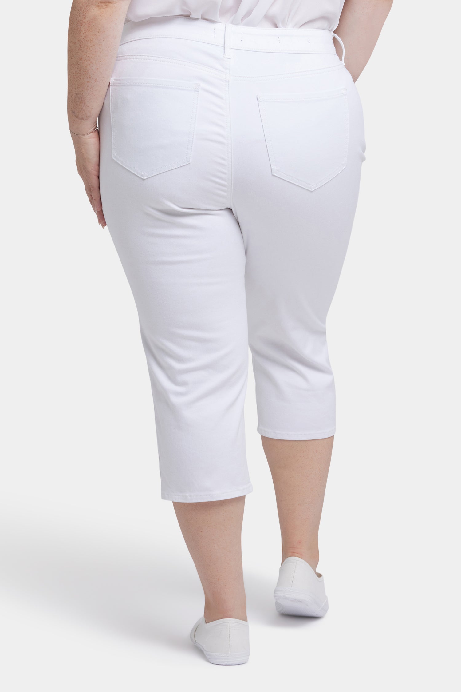 Marilyn Straight Crop Jeans In Plus Size With Side Button Plackets
