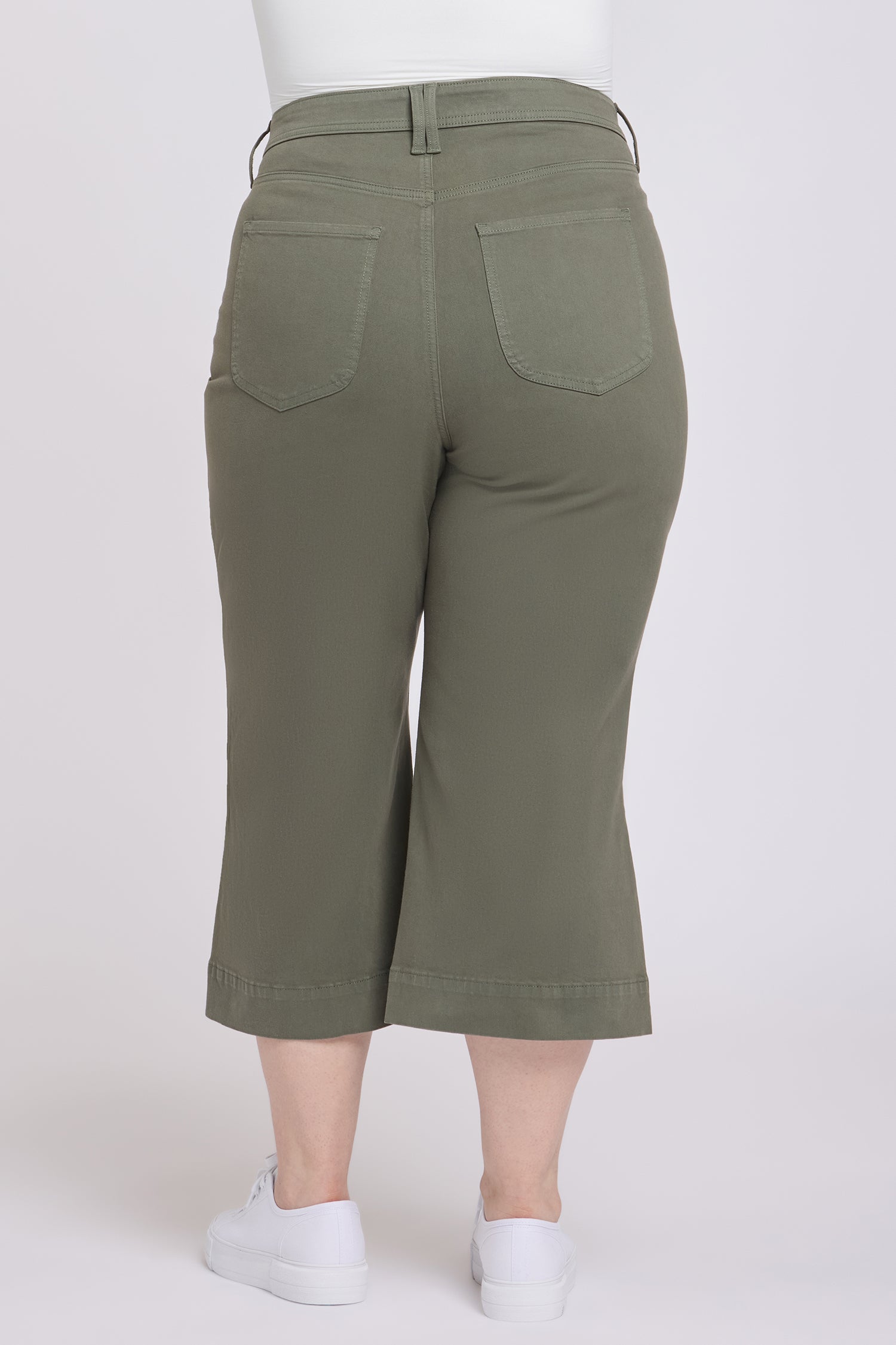 Brigitte Wide Leg Capri Jeans In Plus Size With High Rise And