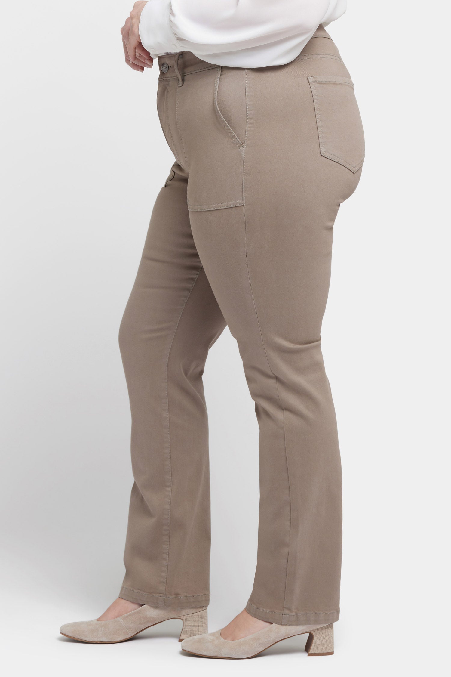 Marilyn Straight Jeans In Plus Size With Utility Pockets