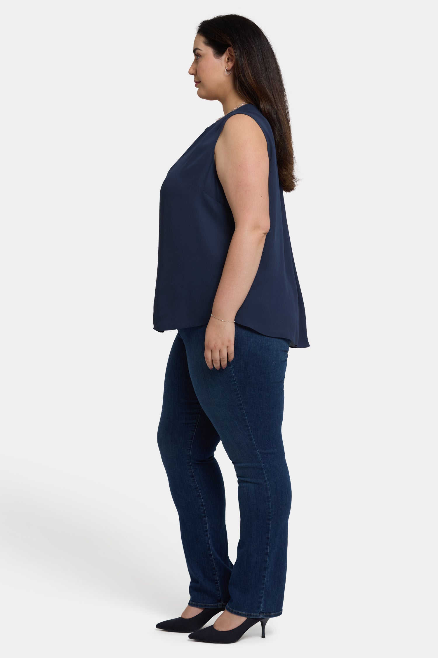 Sleeveless Pintuck Blouse In Plus Size - Oxford Navy Solid Colors