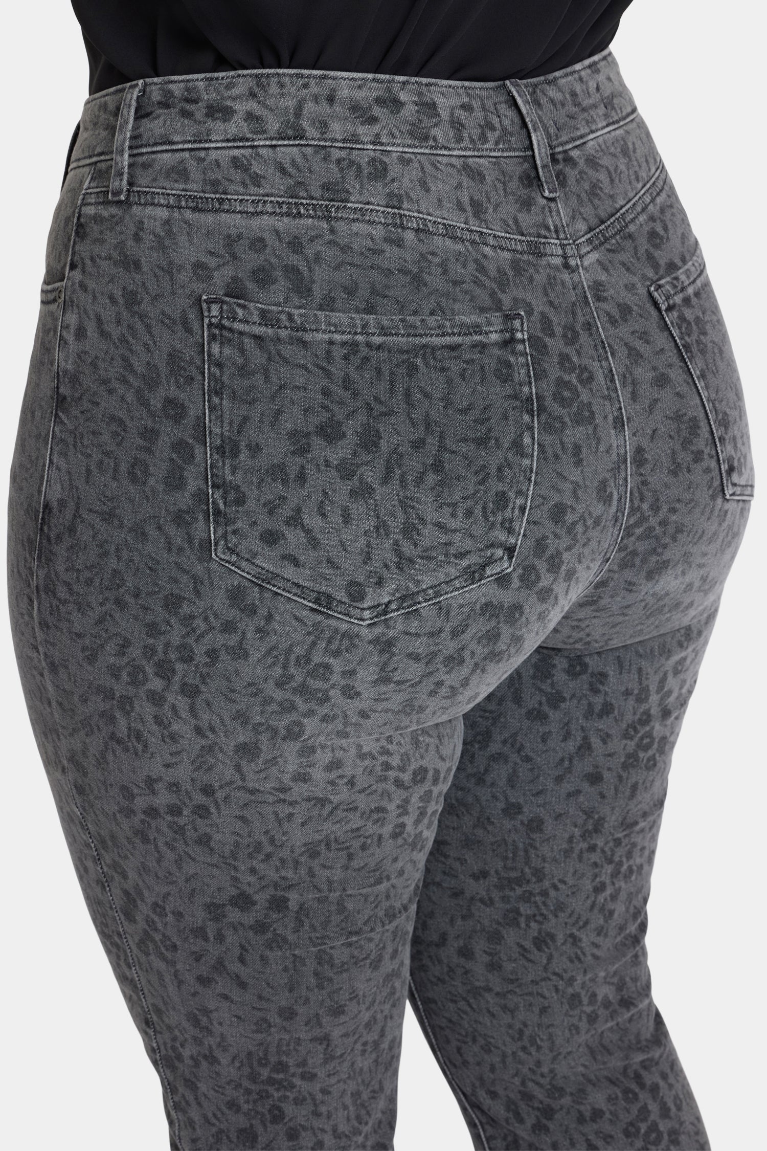 Marilyn Straight Jeans In Plus Size With High Rise And 31