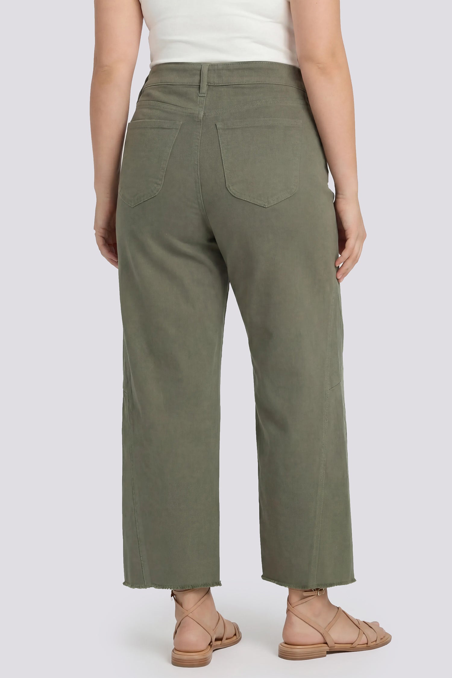 Alyssa Relaxed Crop Jeans In Plus Size With Side Panels And Frayed