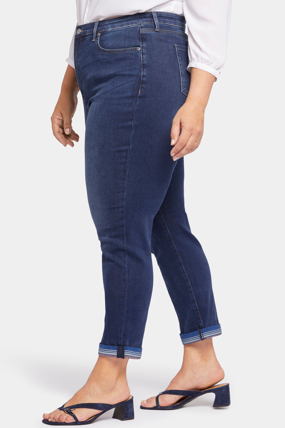 Margot Girlfriend Jeans In Plus Size With Roll Cuffs - Blue Moon