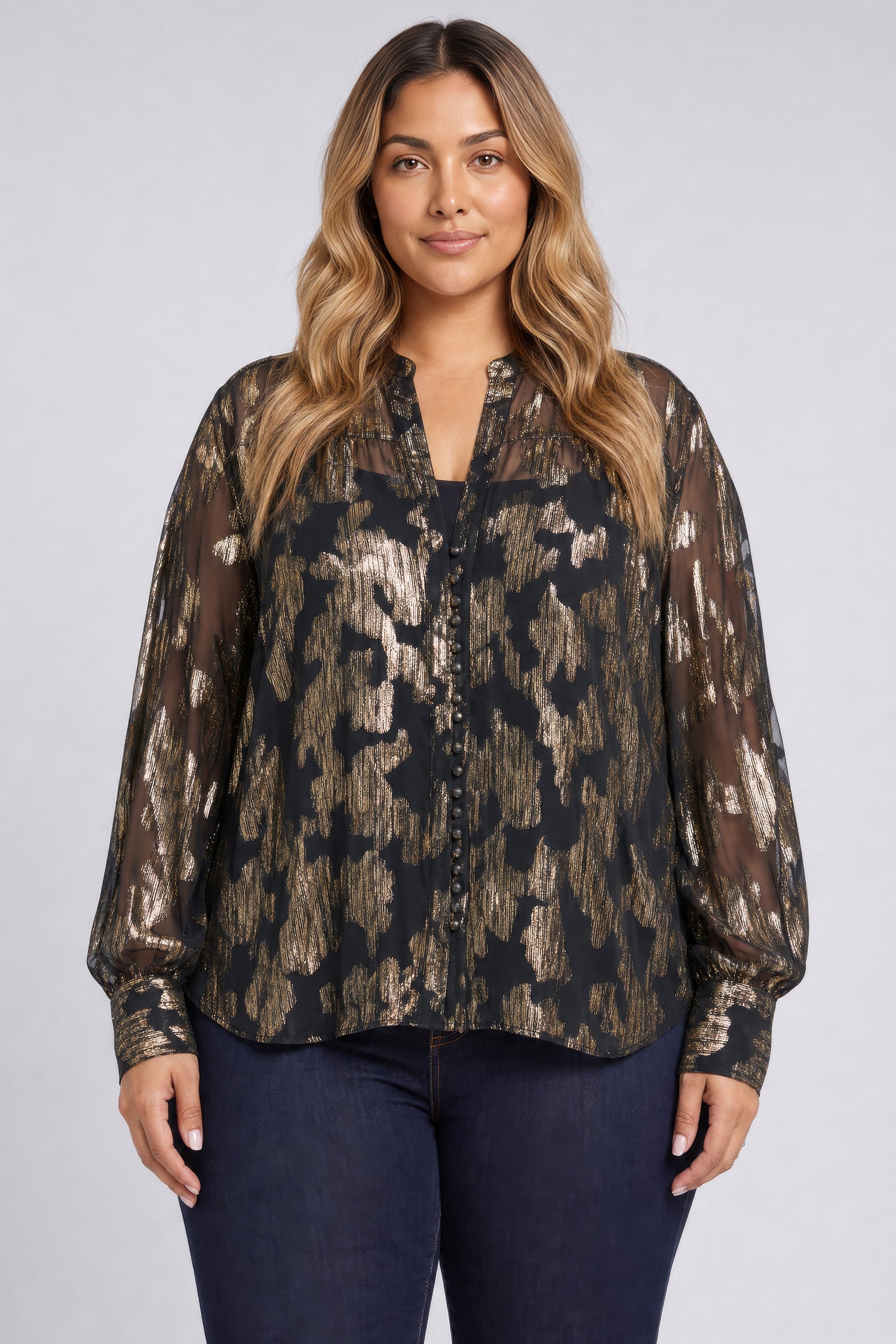 Anika Blouse In Plus Size In Metallic Jacquard Chiffon - Black