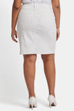 NYDJ High Waist Skirt In Petite Plus Size - Beach Cruise Stripe