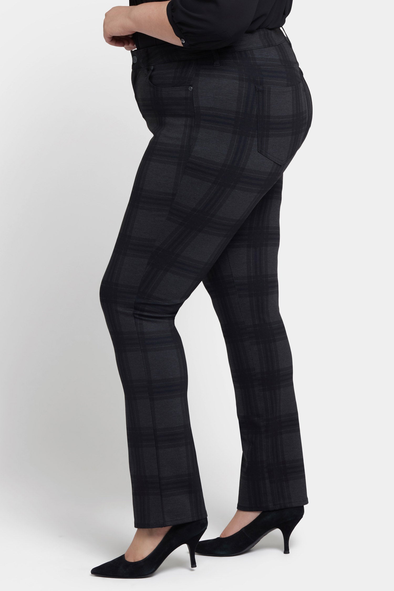 Marilyn Straight Pants In Plus Size - Piedmont Plaid Black
