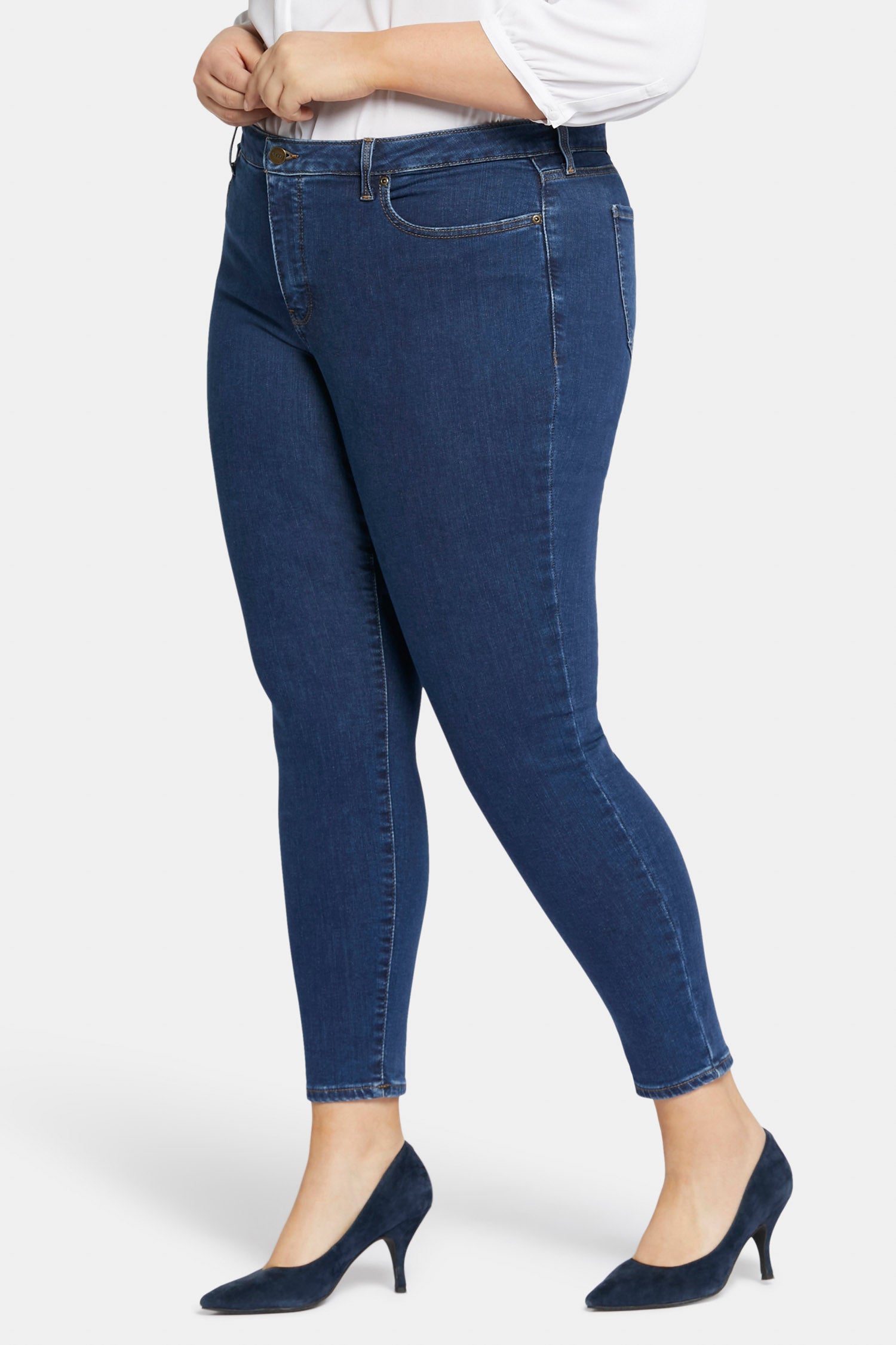 Pre-Owned - Holes, NYDJ Plus Women's Dark Wash Tummy Tuck Jeans, Size 18W 