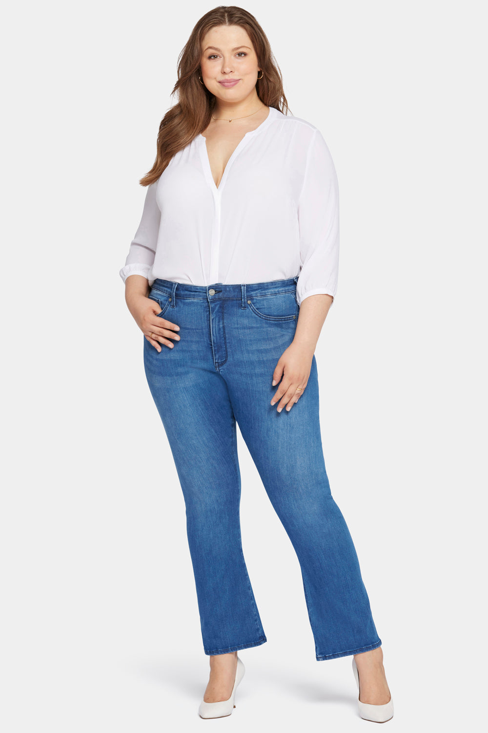 Le Silhouette Slim Bootcut Jeans In Petite Plus Size With High Rise - Amour  Blue