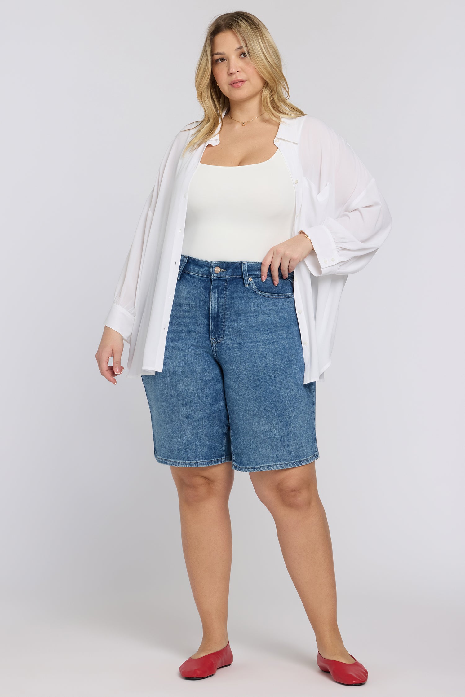 Lilly Denim Shorts In Plus Size In Re-New™ Denim - Breezy Palms