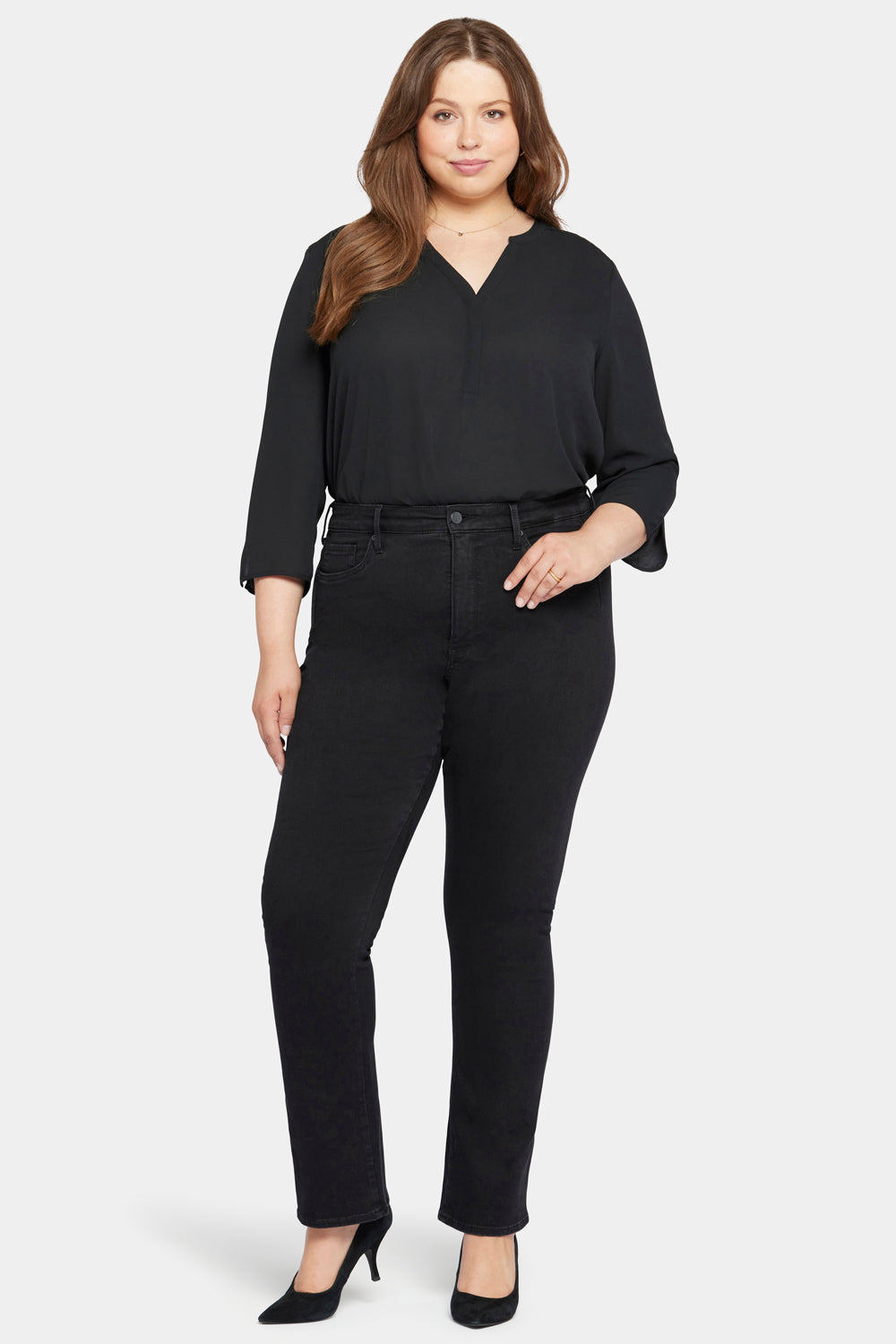 Le Silhouette Slim Bootcut Jeans In Plus Size With High Rise - Stellar  Black | NYDJ
