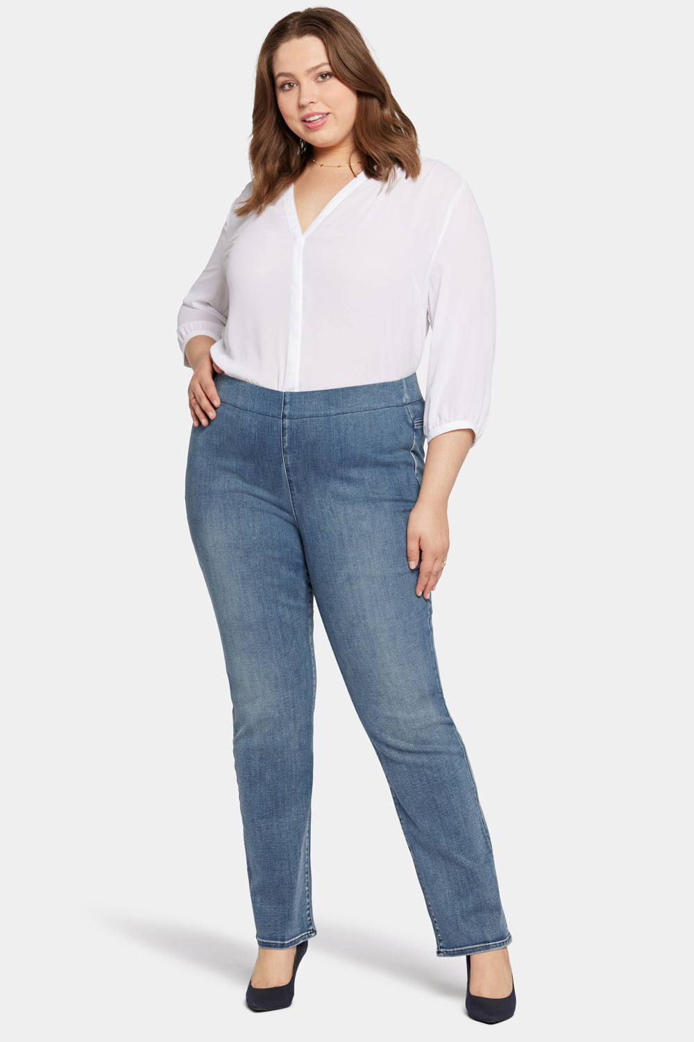 Pull-on Straight Jeans In Plus Size Sculpt-Her™ Collection - Pristine Blue