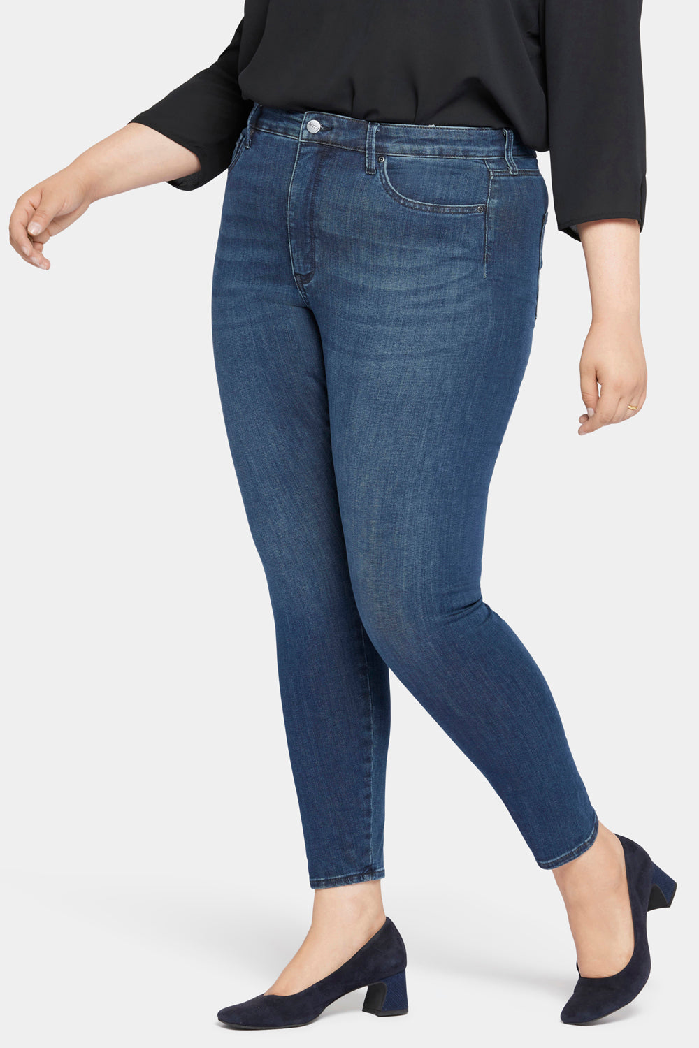 Le Silhouette Ami Skinny Jeans In Plus Size With High Rise