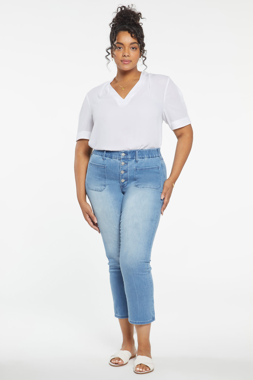Waist-Match™ Marilyn Straight Ankle Jeans In Plus Size With Patch Pockets  And Button Fly - Everly Blue | NYDJ