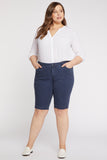 NYDJ Tailored Bermuda Shorts in Plus Size - Dark Enzyme