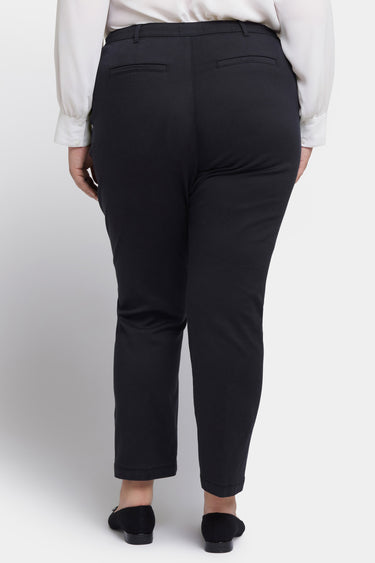 NYDJ Sadie Slim Pants In Plus Size In Stretch Twill - Black