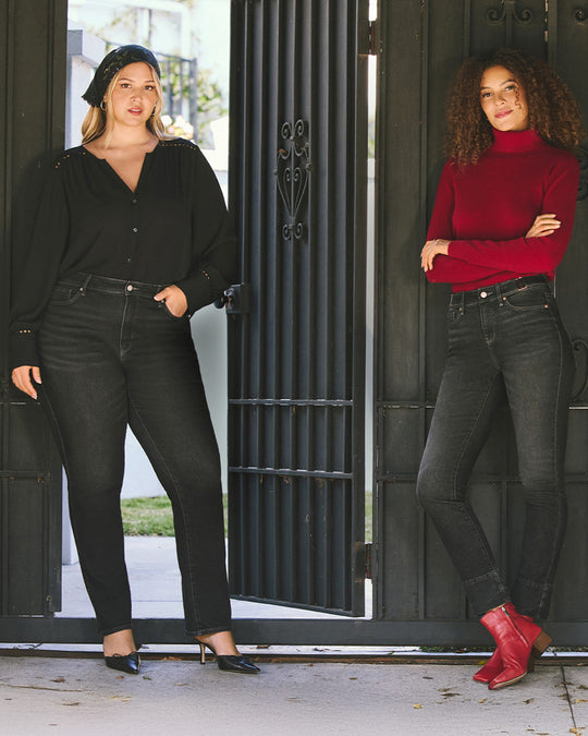 Click here to shop women's black jeans.