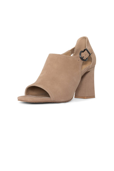 NYDJ Larlie Block Heel Sandals In Suede - Taupe