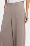 NYDJ Whitney Trouser Pants In Ponte Knit With Super High Rise - Saddlewood