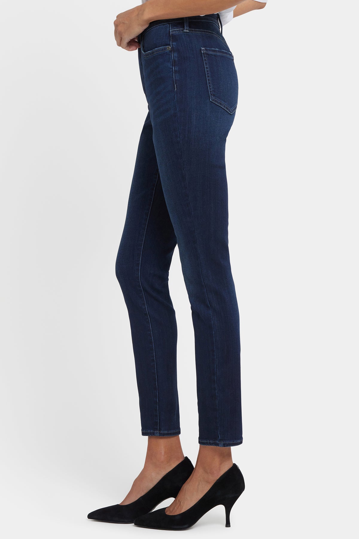 Ami Skinny Jeans In Sure Stretch® Denim With High Rise And Double Belt ...