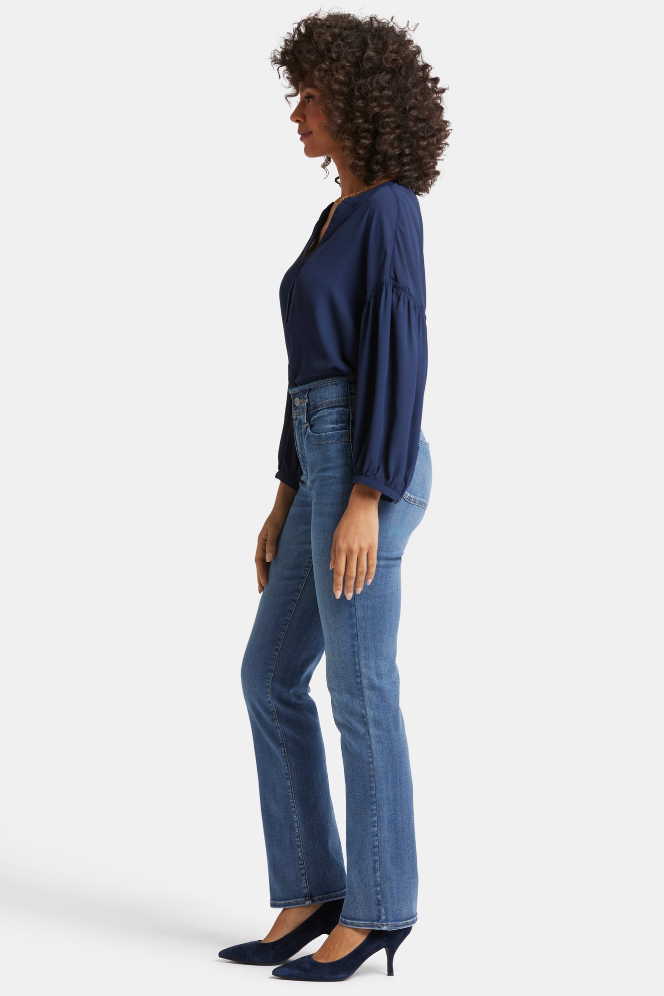 NYDJ Marilyn Straight Jeans in Long Inseam In Sure Stretch® Denim with High Rise - Clear Brook