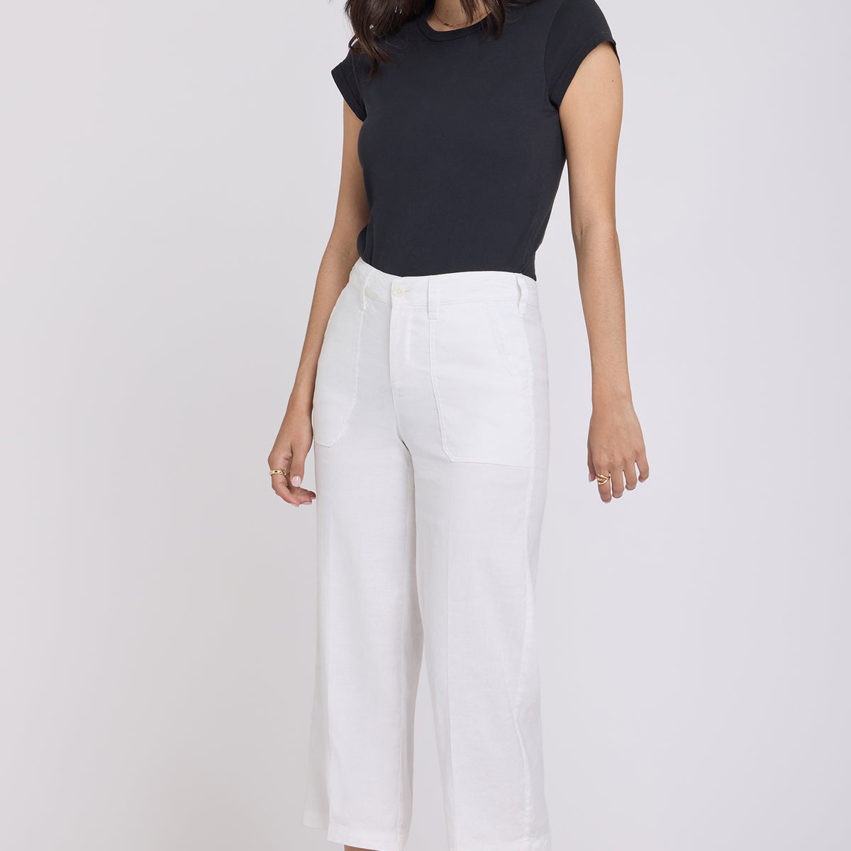 Wide Leg Cargo Capri Pants - Optic White