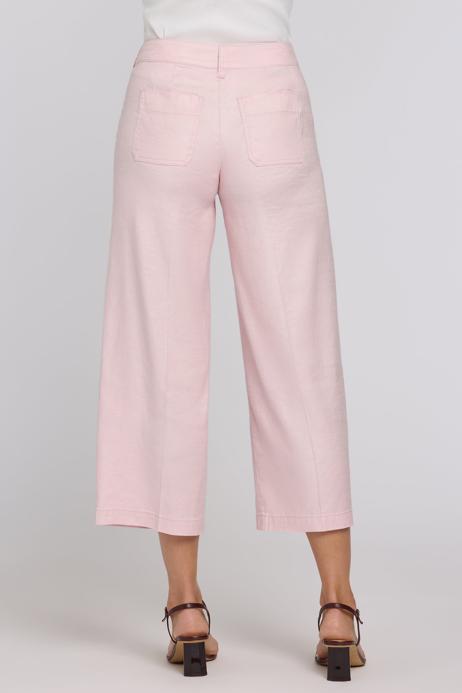 NYDJ Wide Leg Cargo Capri Pants In Stretch Linen - Light Lilac