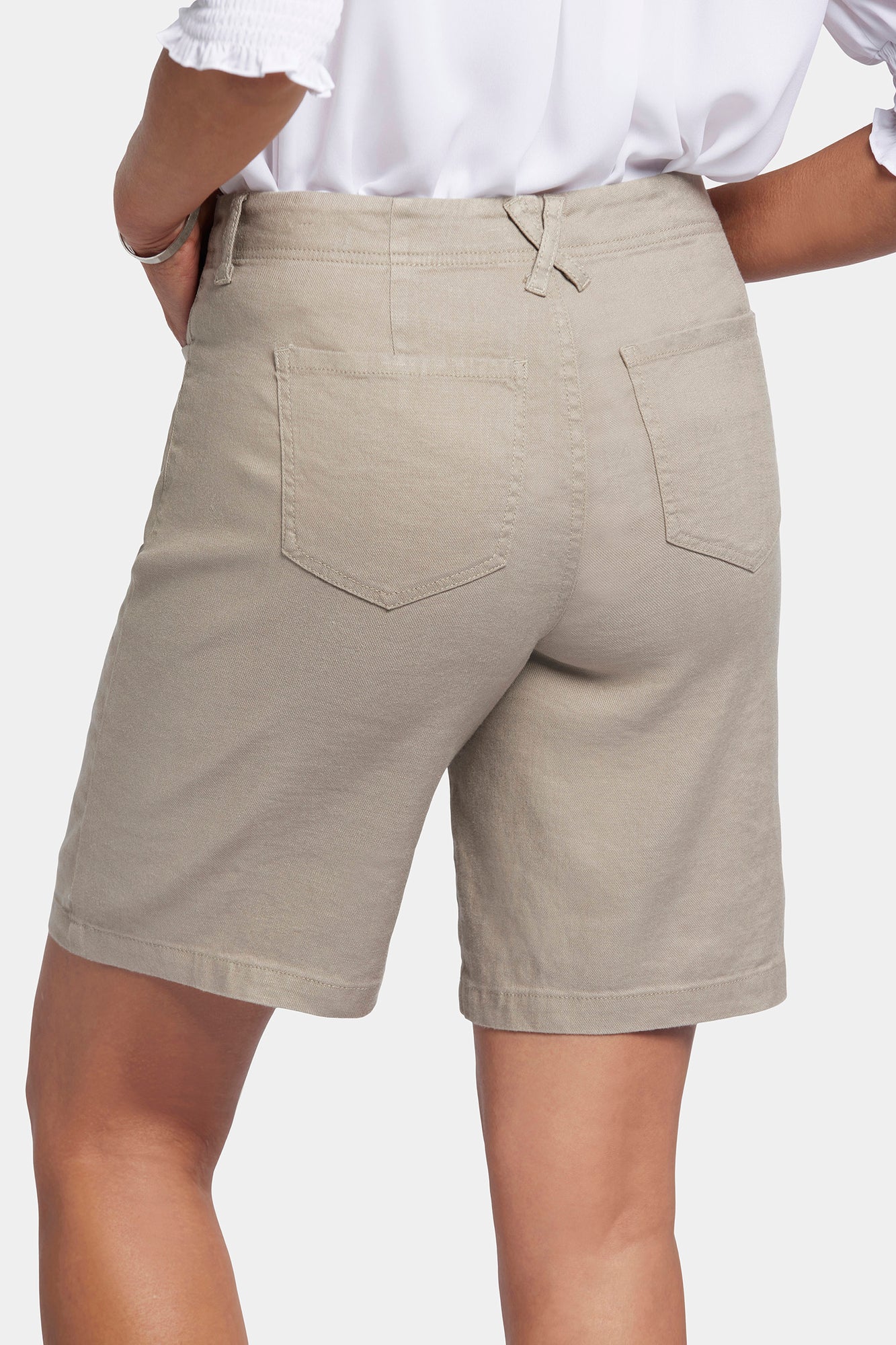 NYDJ 5 Pocket Bermuda Shorts In Stretch Linen - Saddlewood