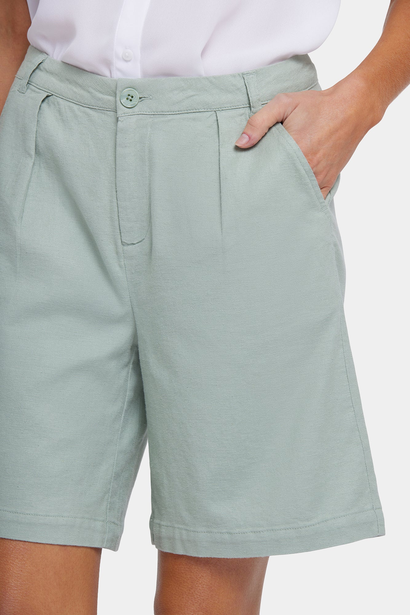 NYDJ Relaxed Shorts  In Stretch Linen - Tomatillo