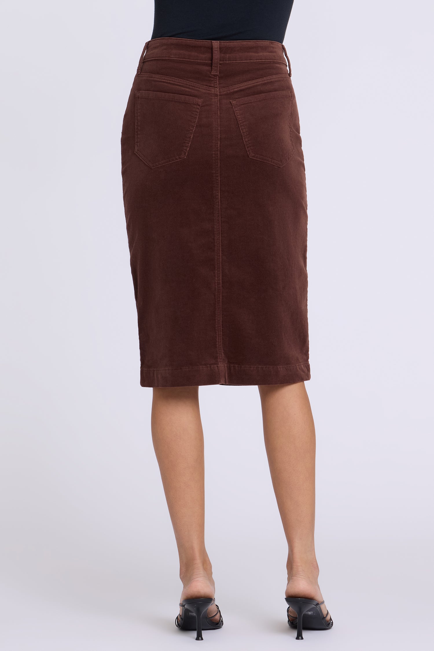 NYDJ 5 Pocket Midi Skirt In Fine Wale Stretch Corduroy With Front Slit - Chocolate Fondant