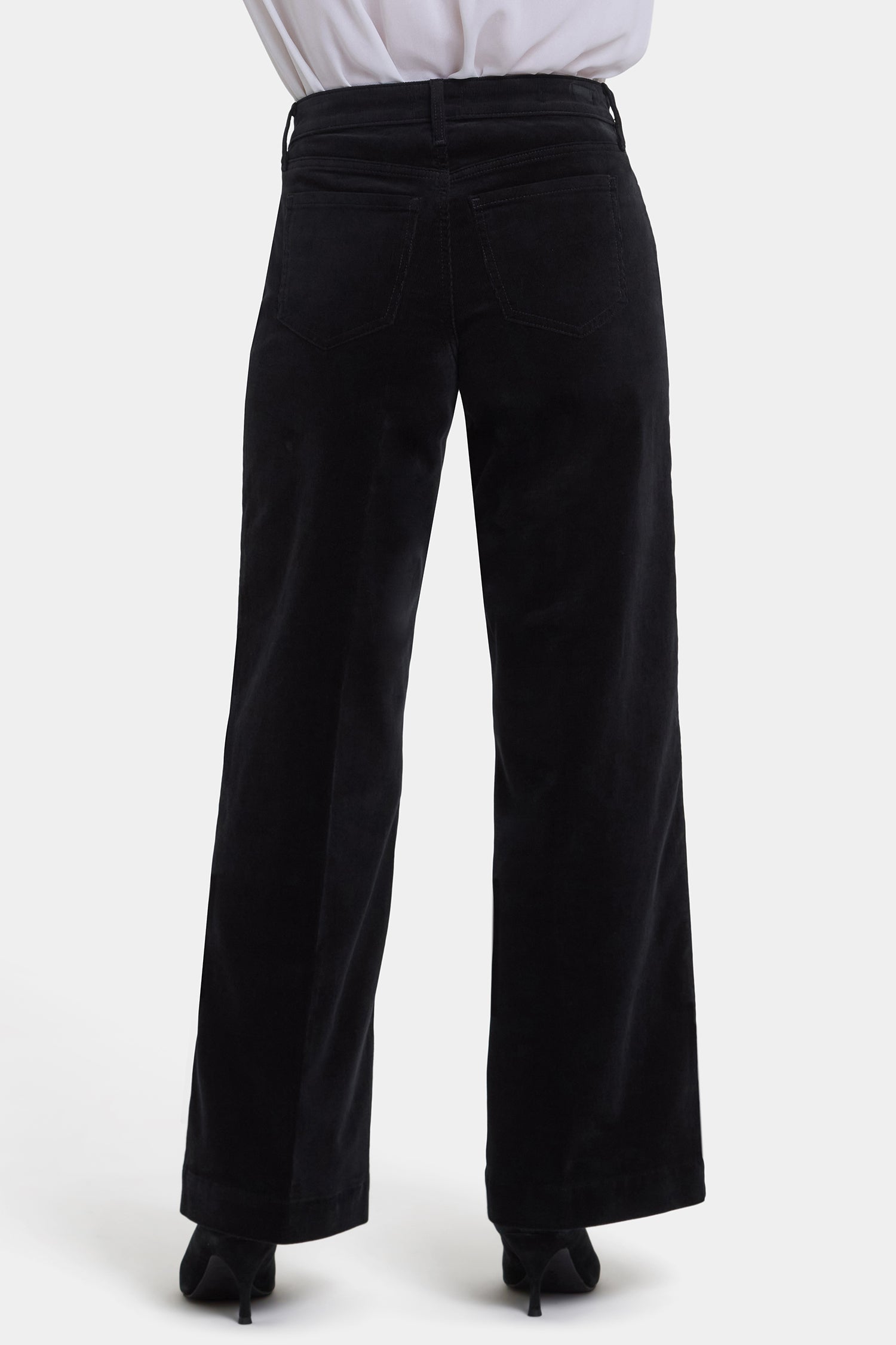 NYDJ Teresa Wide Leg Pants In Fine Wale Stretch Corduroy With 1 1/2" Hems And 31" Inseam - Black