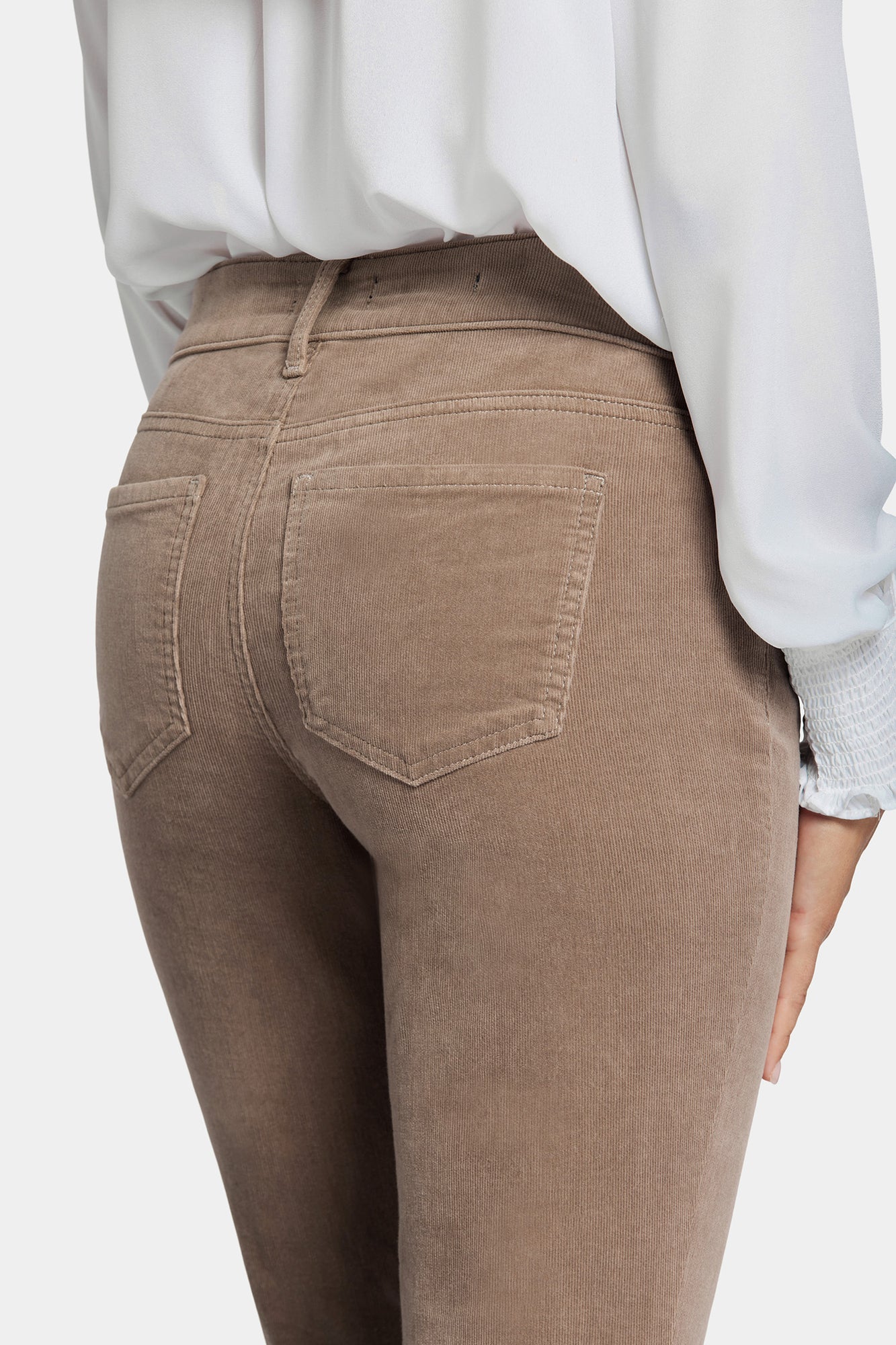 NYDJ Marilyn Straight Pants In Fine Wale Stretch Corduroy - Saddlewood