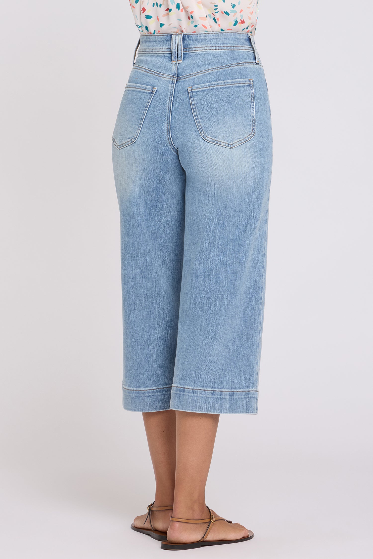 Brigitte Wide Leg Capri Jeans With High Rise And Front Patch