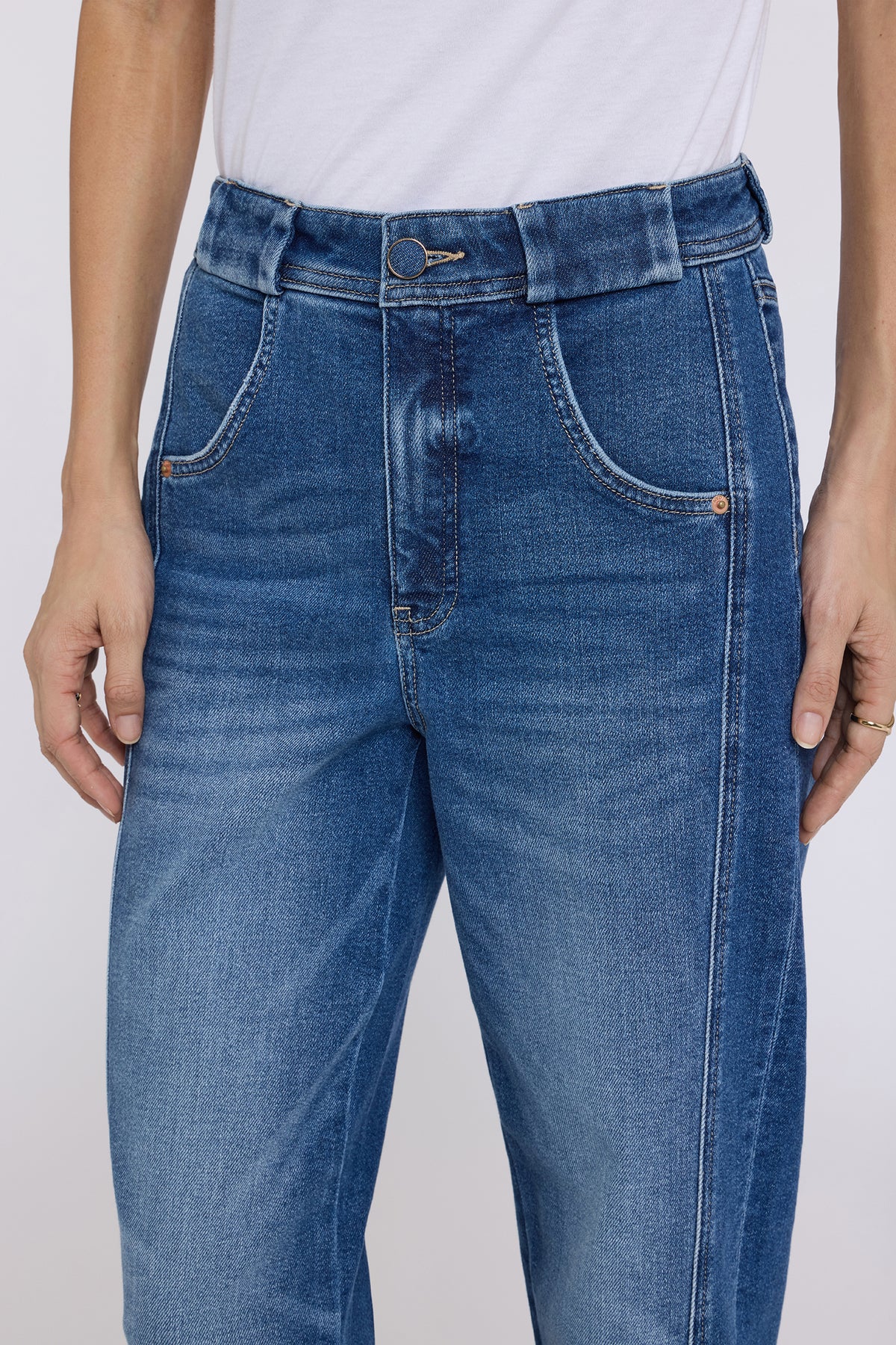 NYDJ Kasey Stovepipe Ankle Jeans With Super High Rise, Seam Detail And Raw Cuffs - Anthurium