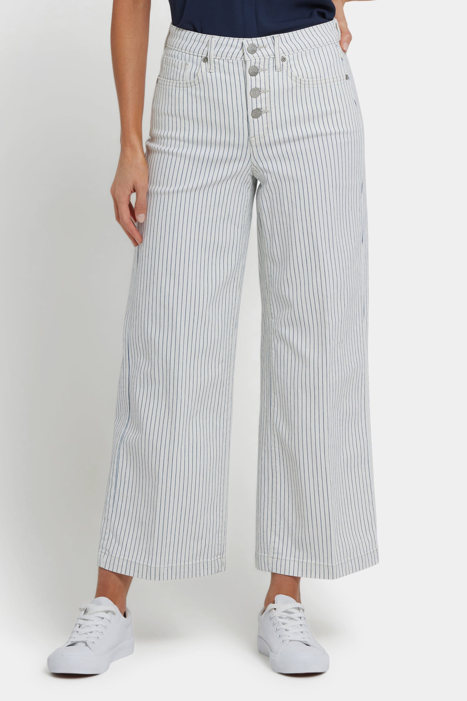 Teresa Wide Leg Ankle Jeans With High Rise And Exposed Button Fly
