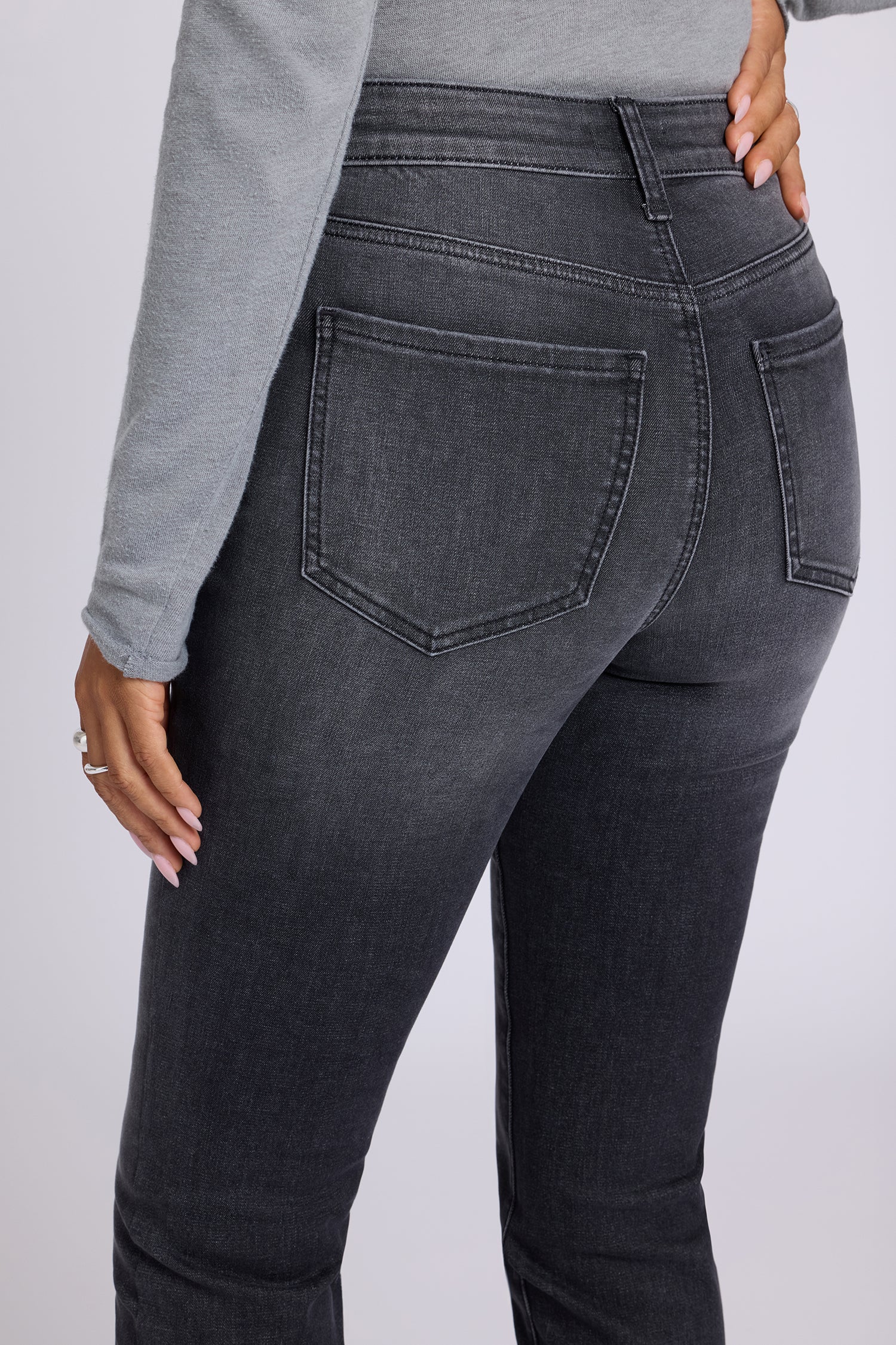 Sheri Slim Straight Jeans In Shape Sense™ Denim With High Rise