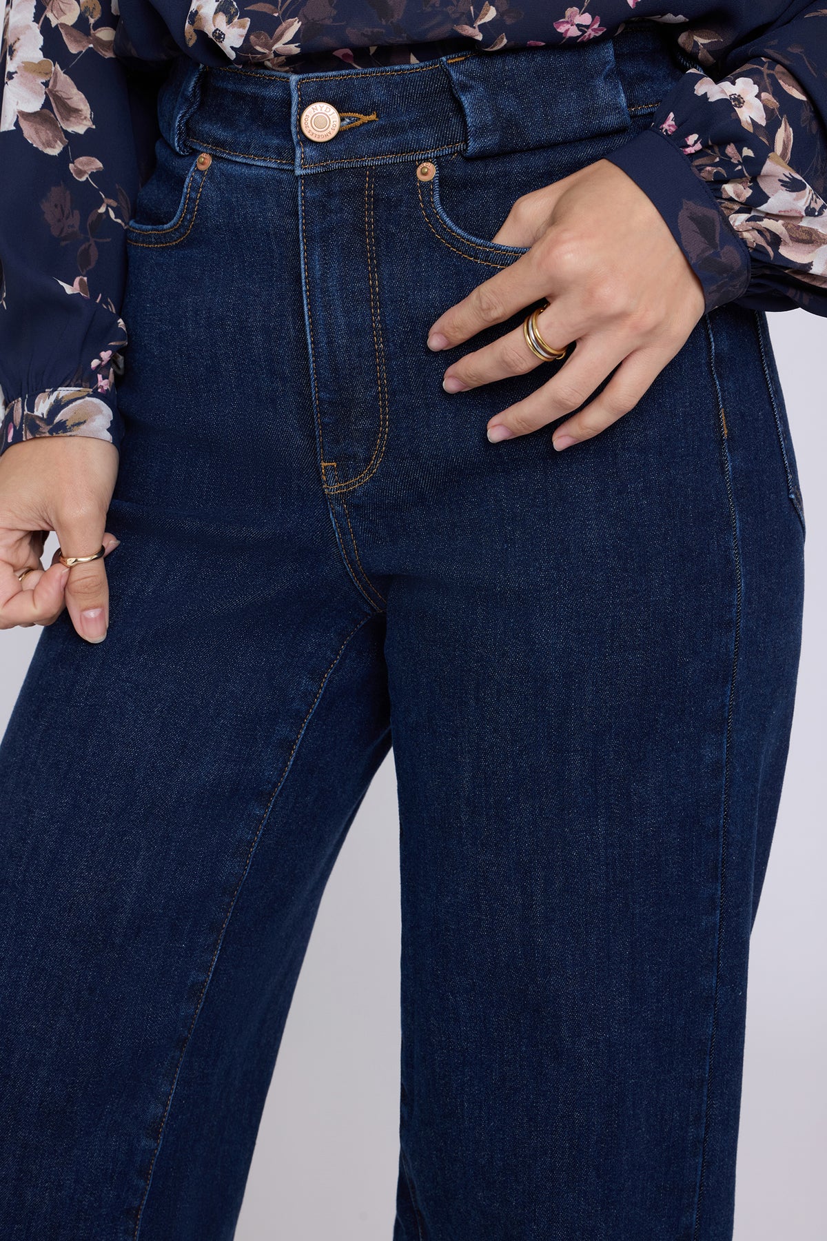NYDJ Teresa Wide Leg Jeans In Shape Sense™ Denim With High Rise - Dark Stone