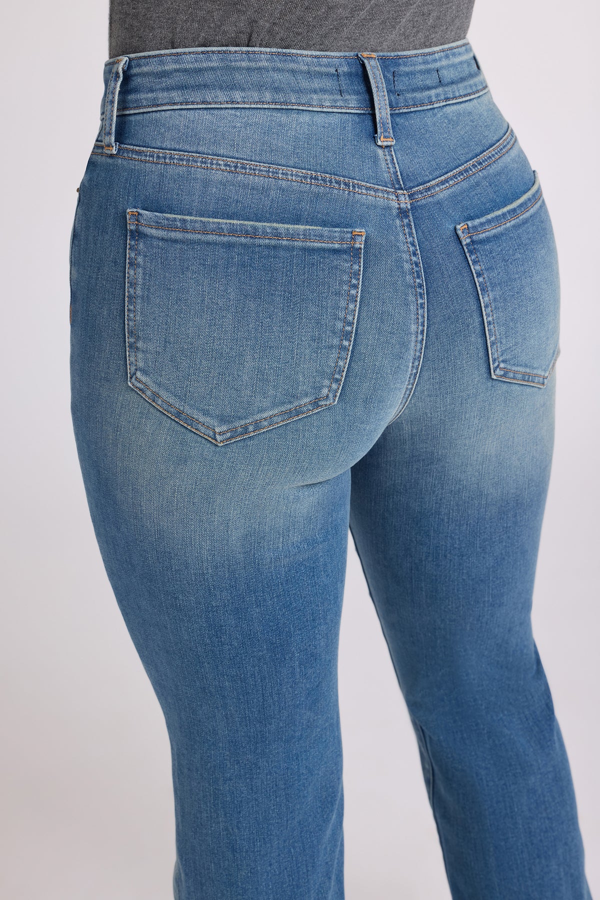 NYDJ Marilyn Straight Jeans In Shape Sense™ Denim With High Rise And 31" Inseam - Phlox