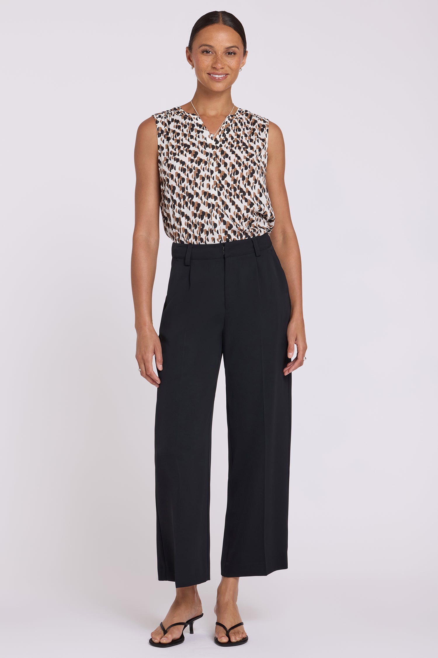 NYDJ Ankle Trouser Pants With High Rise And Pleats - Black