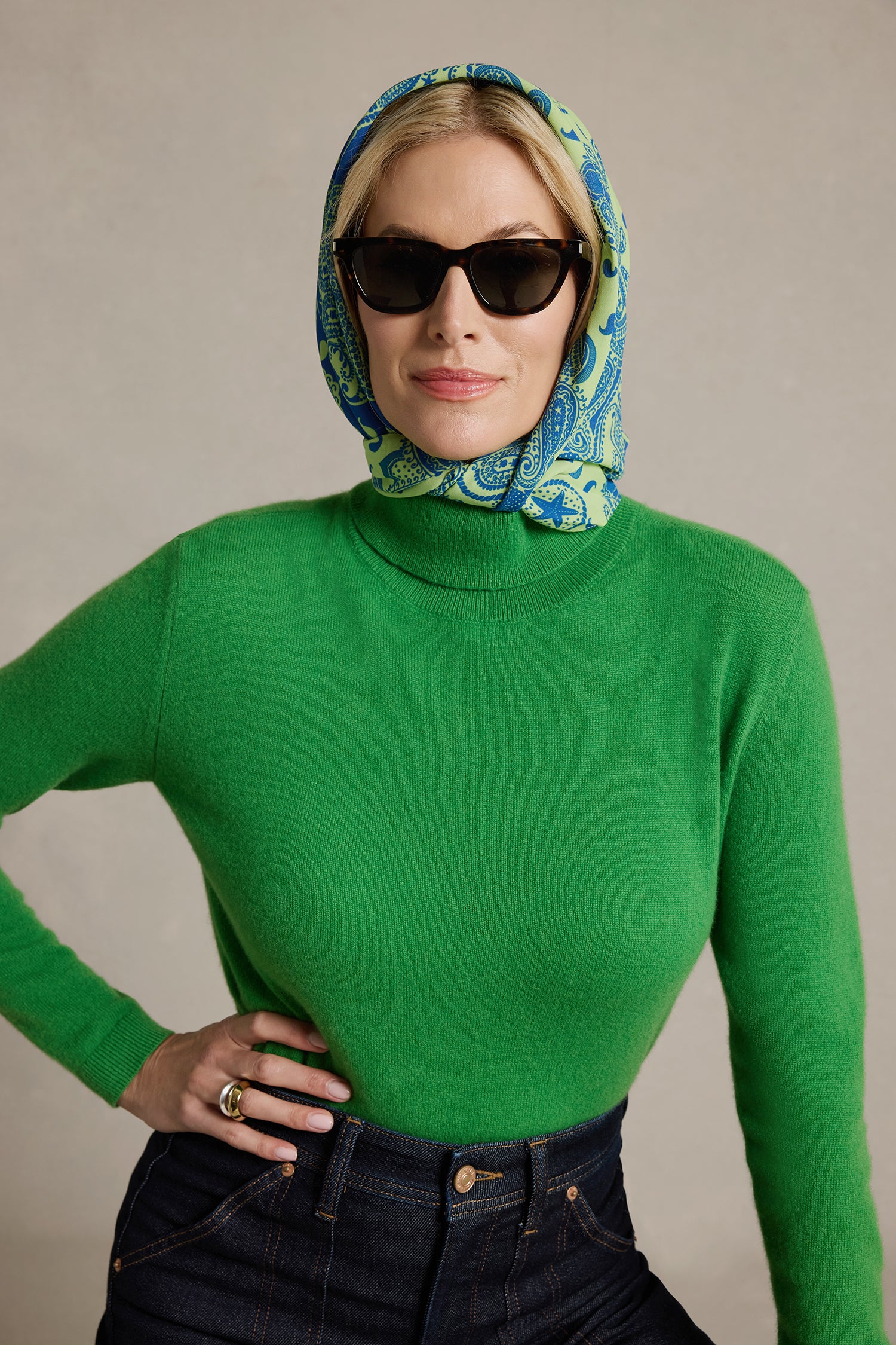NYDJ Cashmere Essential Turtleneck Sweater  - Fern