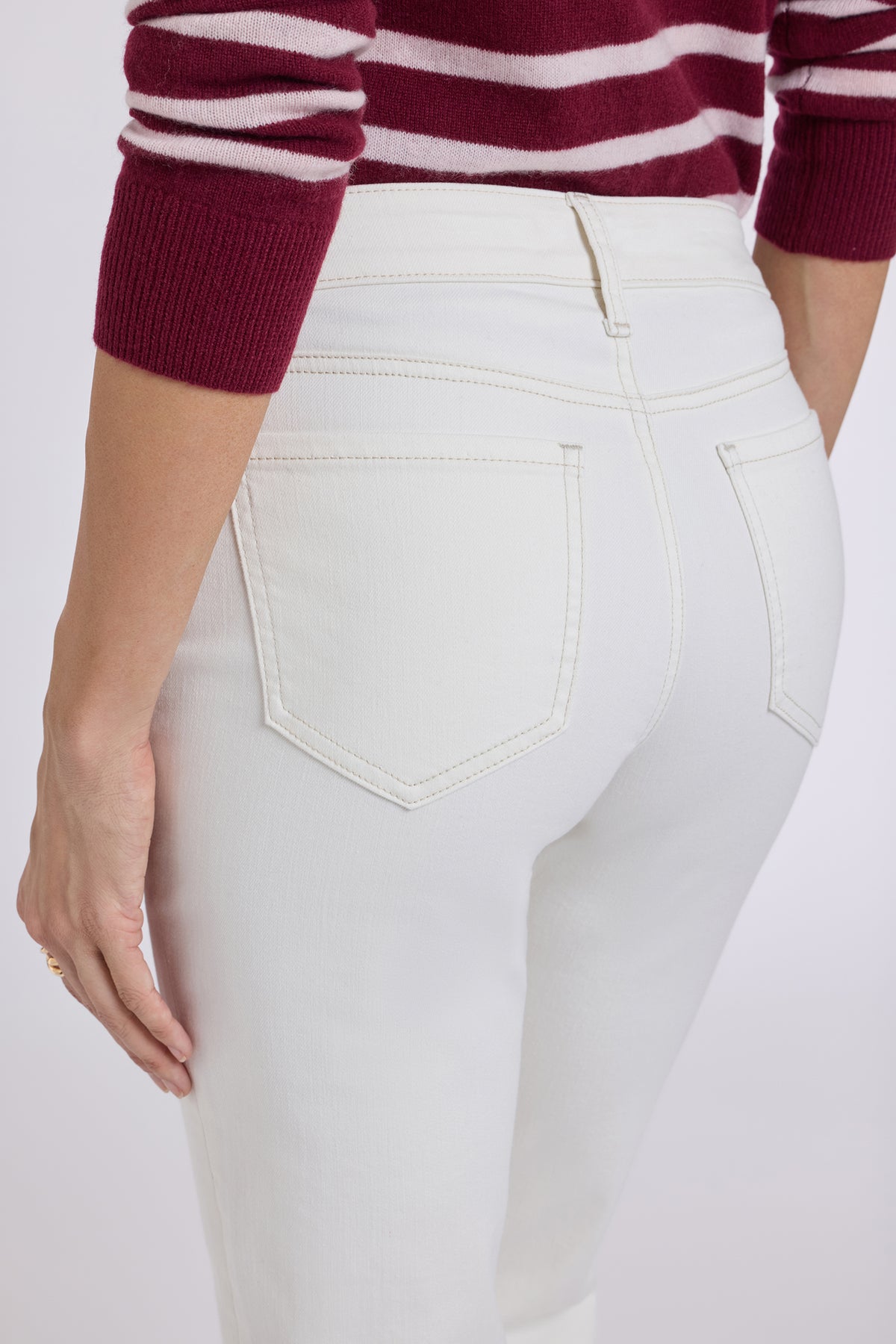 NYDJ Marilyn Straight Crop Jeans In Cool Embrace® Denim With Cuffs - Vintage White