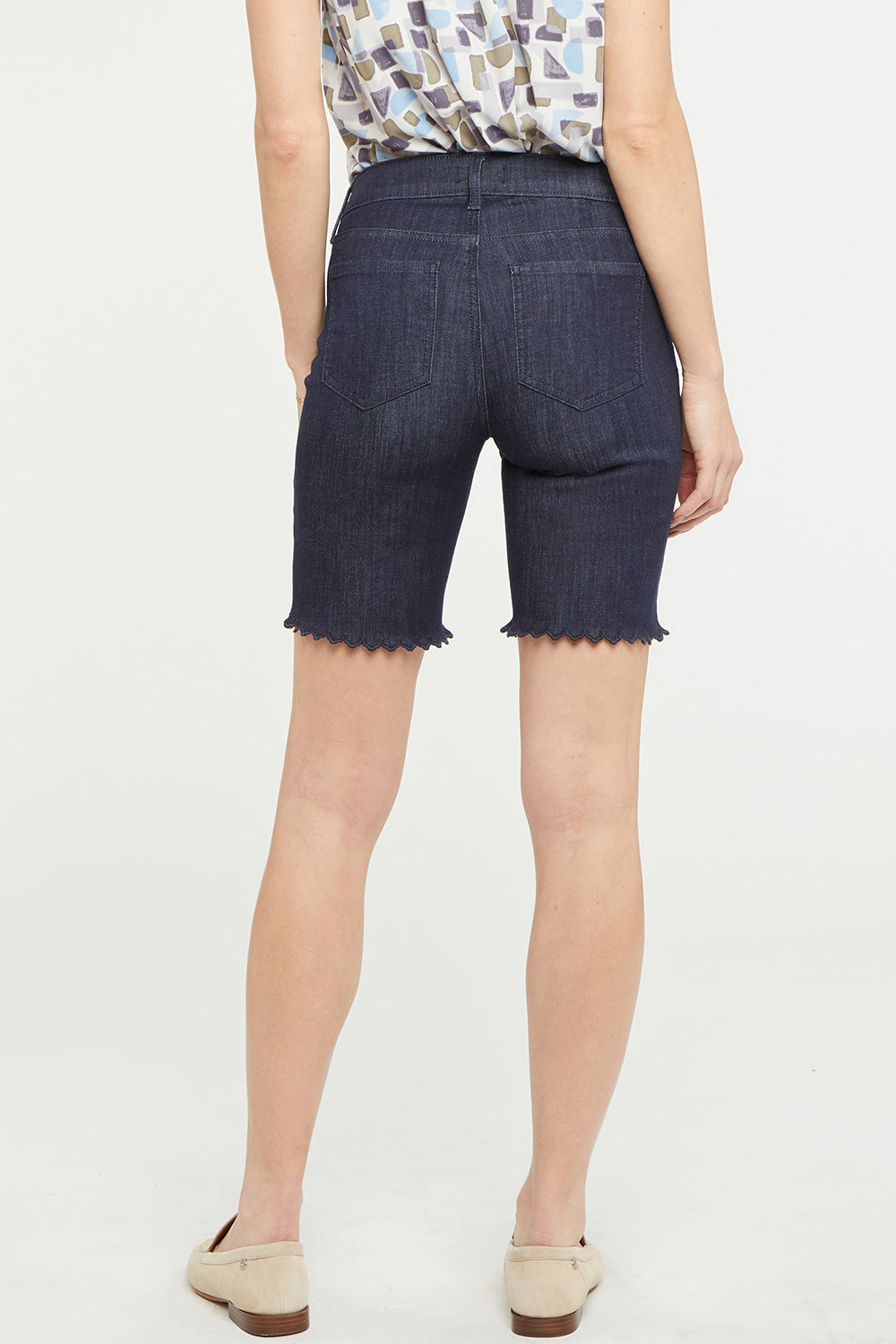 NYDJ Ella Denim Shorts With Scallop Hems - Lightweight Rinse