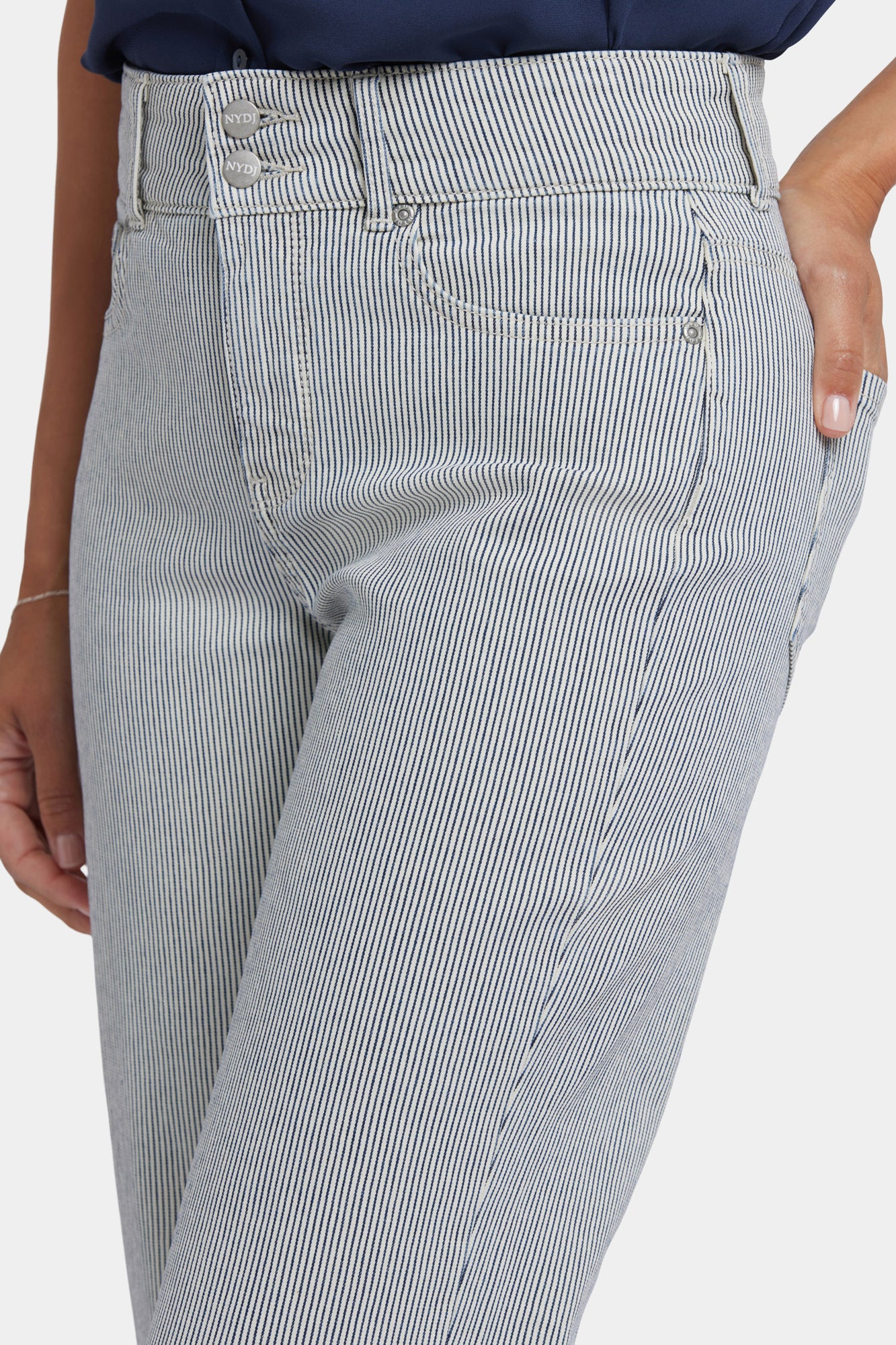 NYDJ Bailey Relaxed Straight Crop Jeans With High Rise And Roll Cuffs - Luarca Stripe