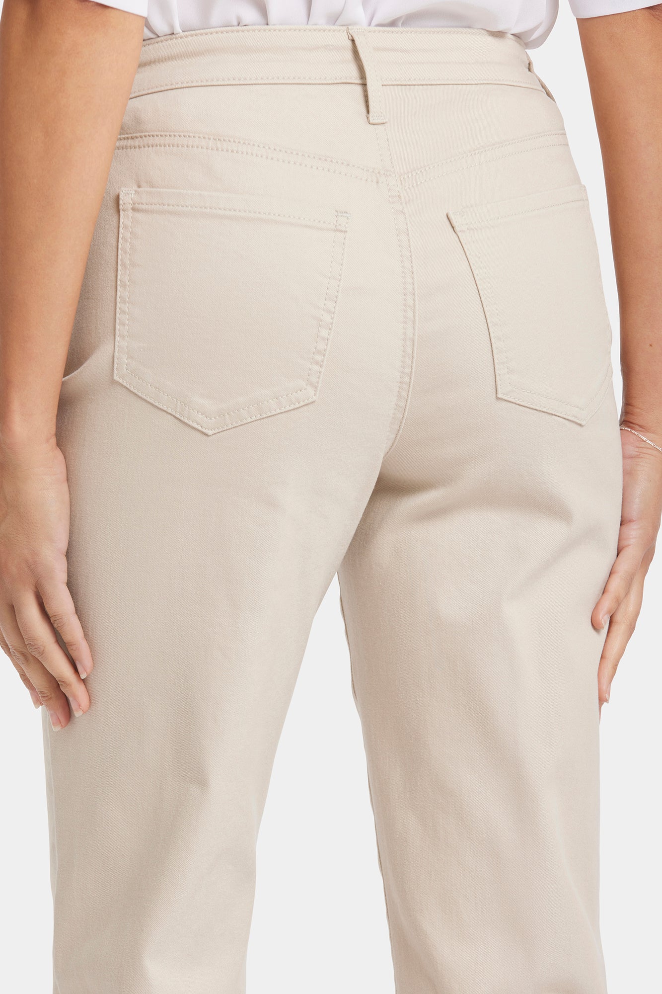 NYDJ Joni Relaxed Capri Jeans With High Rise - Feather