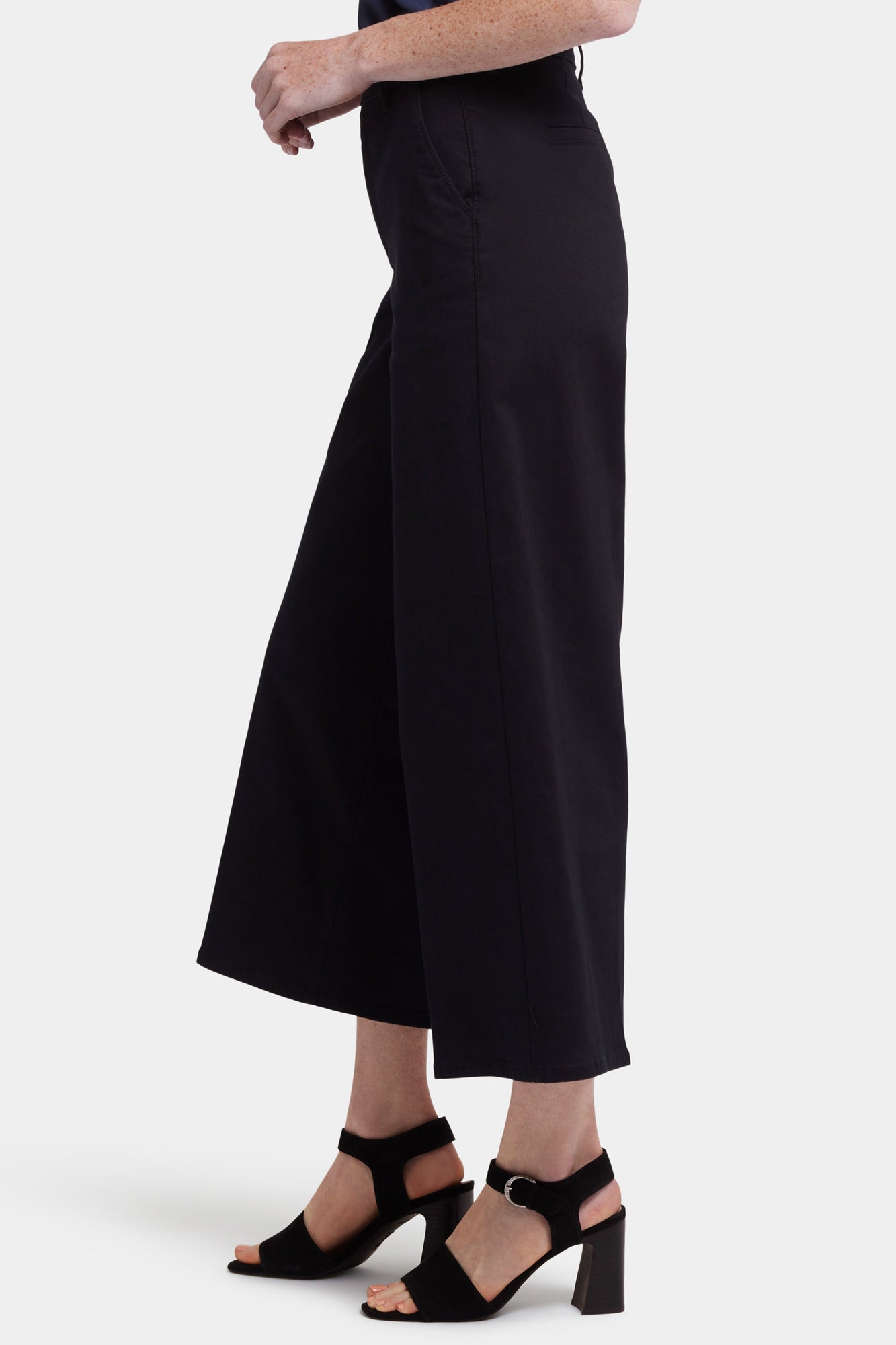 Mona Wide Leg Trouser Ankle Jeans With High Rise - Black