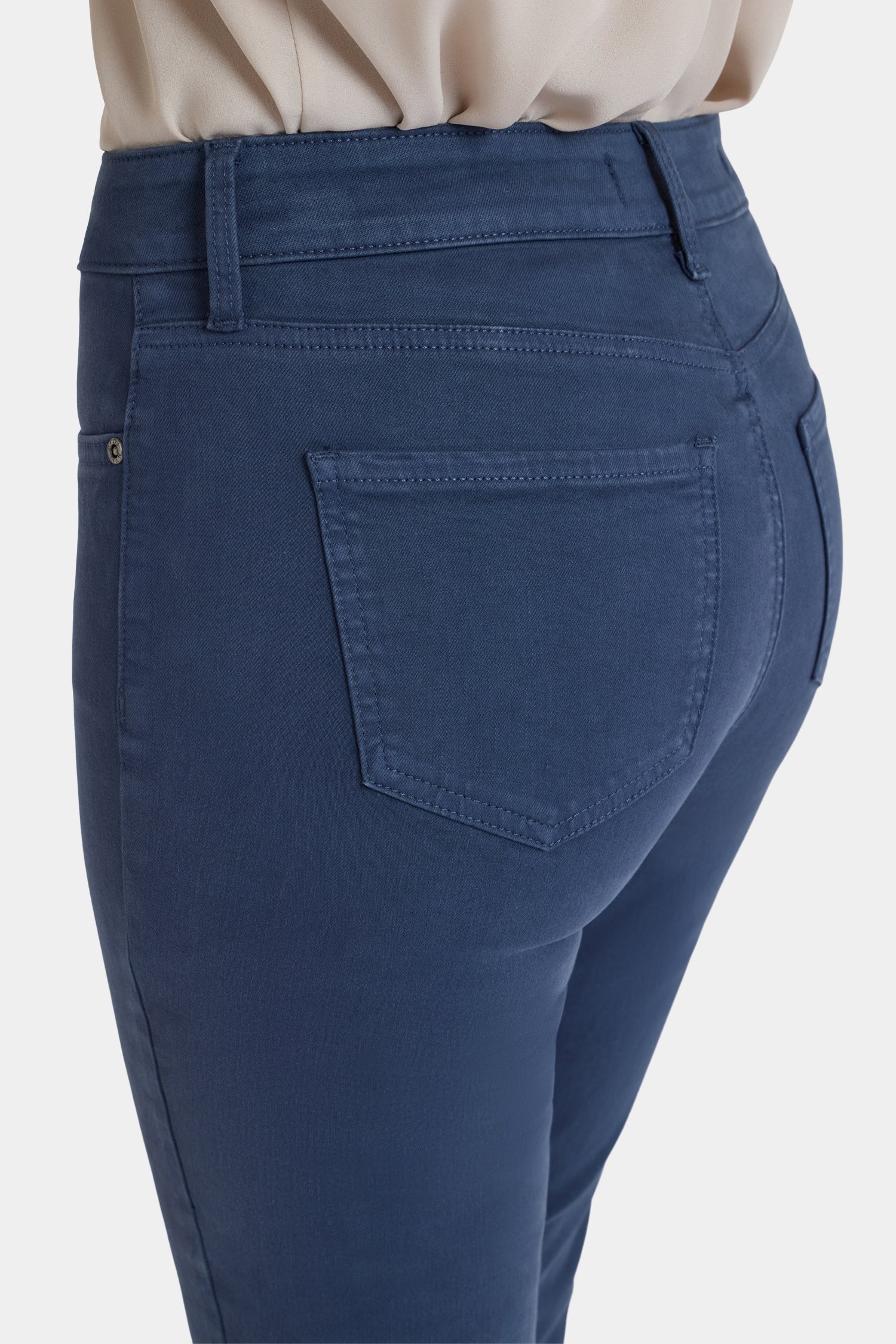 NYDJ Marilyn Straight Jeans With High Rise And 31