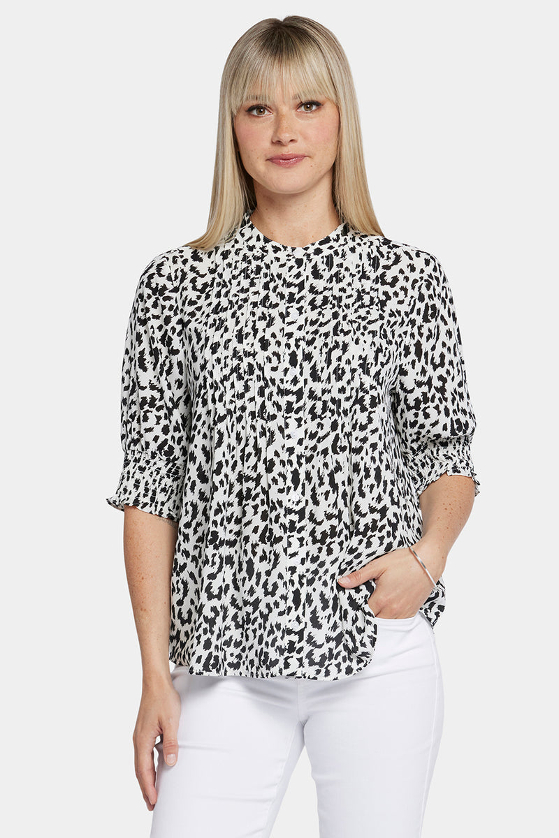 Pleated Short Sleeved Blouse - Gato