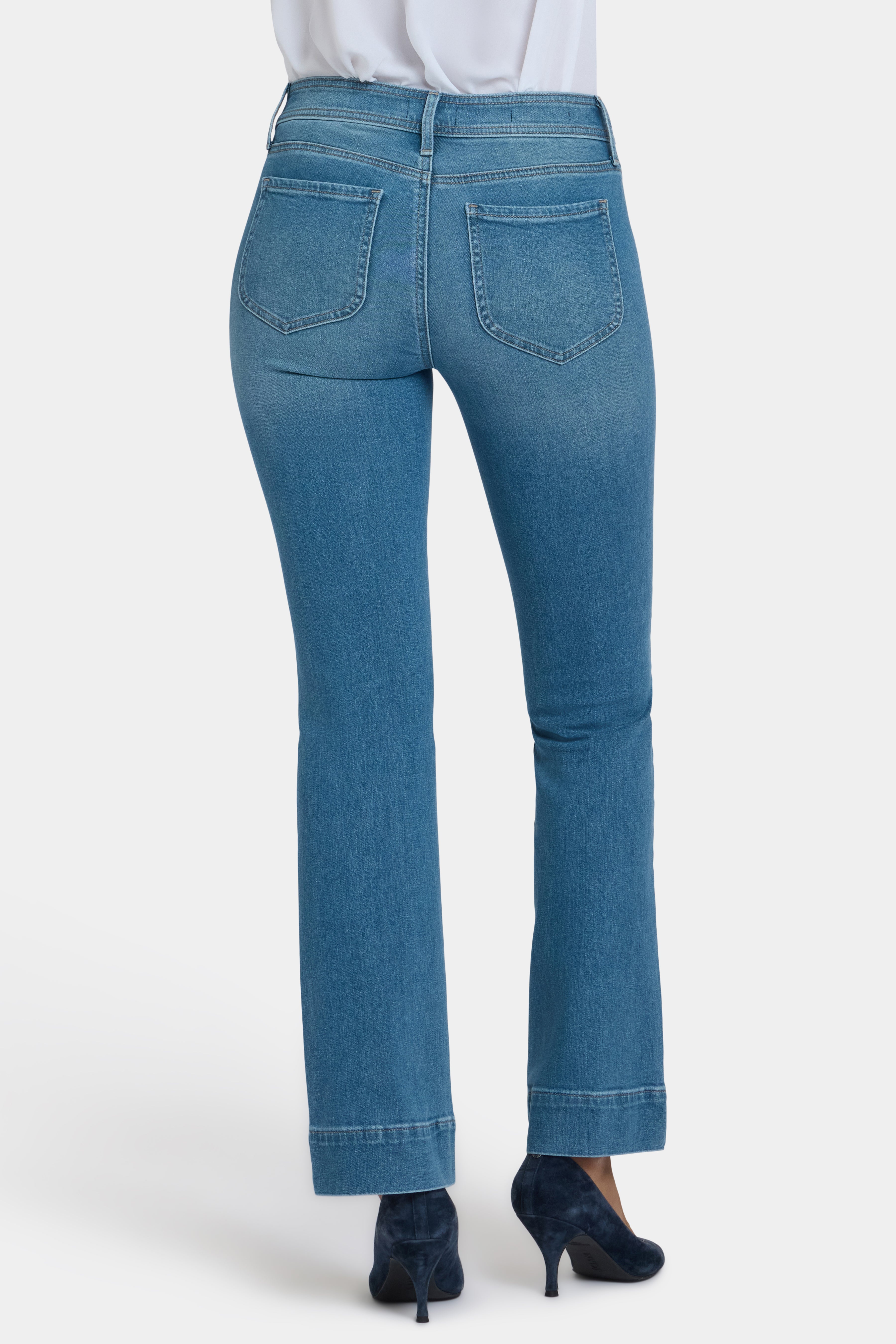 Barbara Bootcut Jeans With Rounded Utility Pockets And 1 1/2