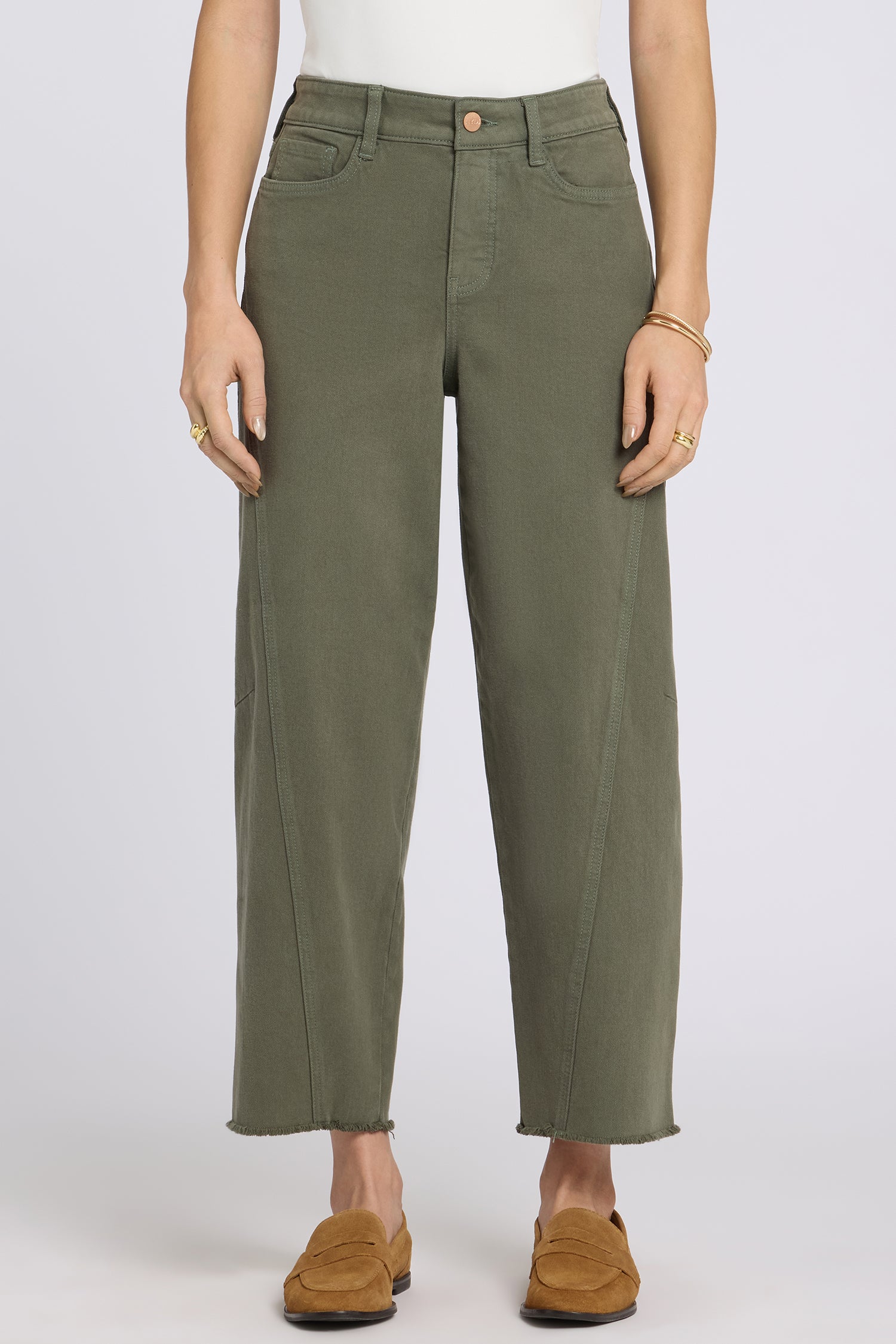 Alyssa Relaxed Crop Jeans With Side Panels And Frayed Hems