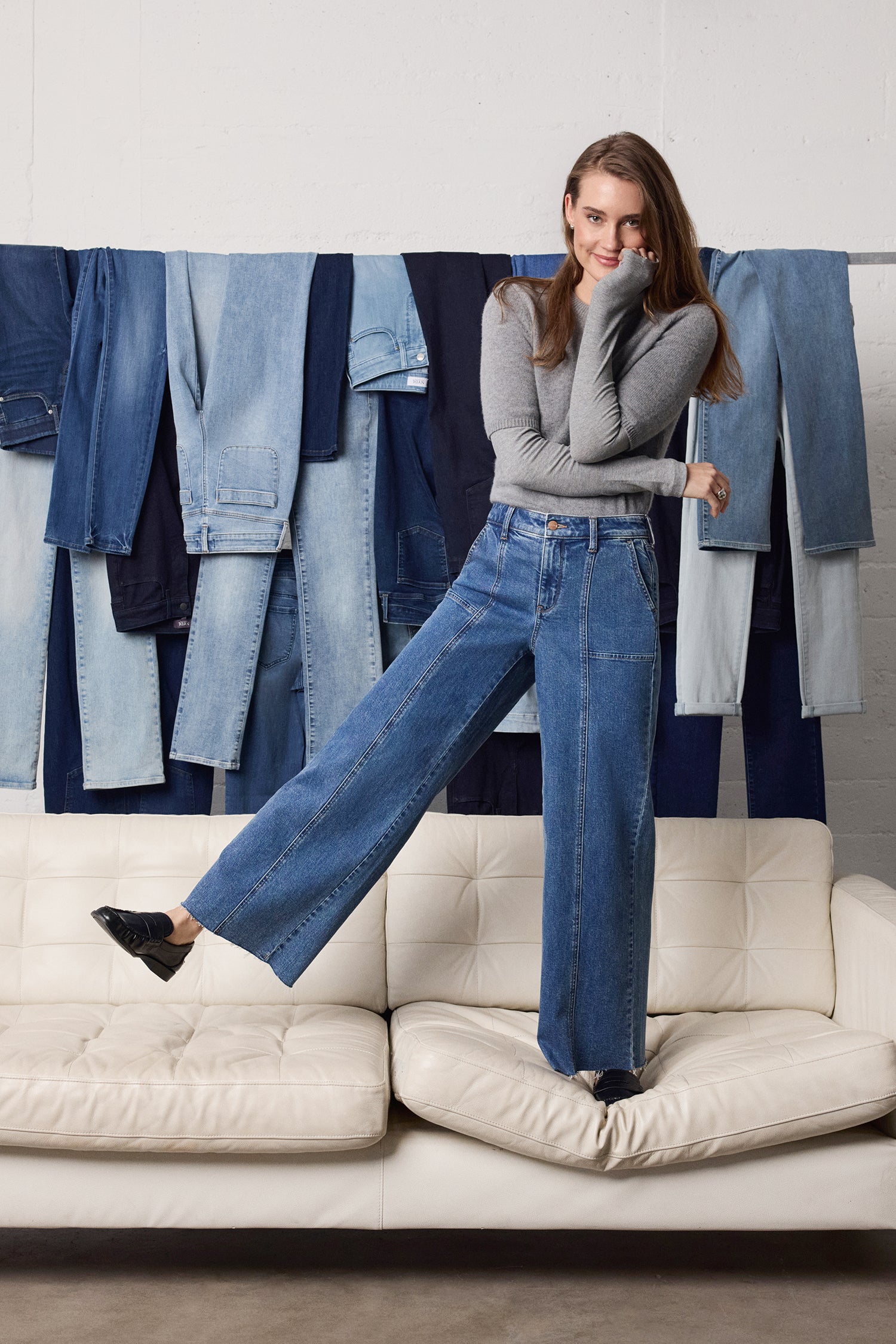 Simoneさま専用ページ Simone Wide Leg Jeans With High Rise, Utility Detail And Raw Hems